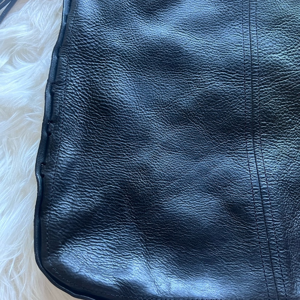 Vintage Coach boho Black Leather Shoulder Bag - Picture 5 of 9